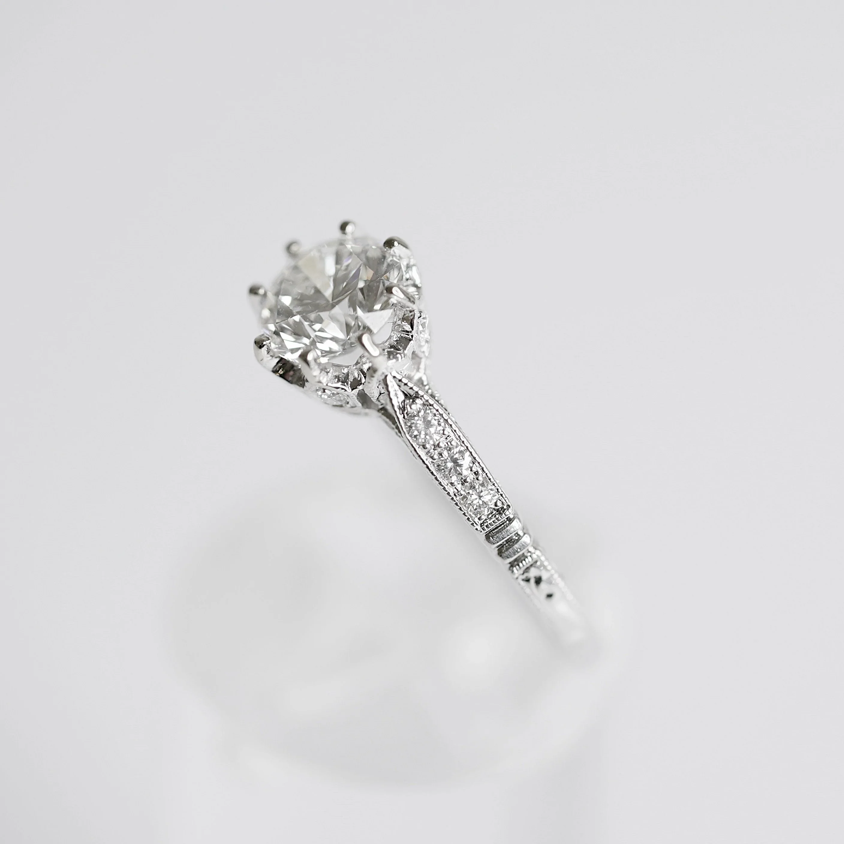 1.05 ct Diamond Ring + VVS2 - Image 6