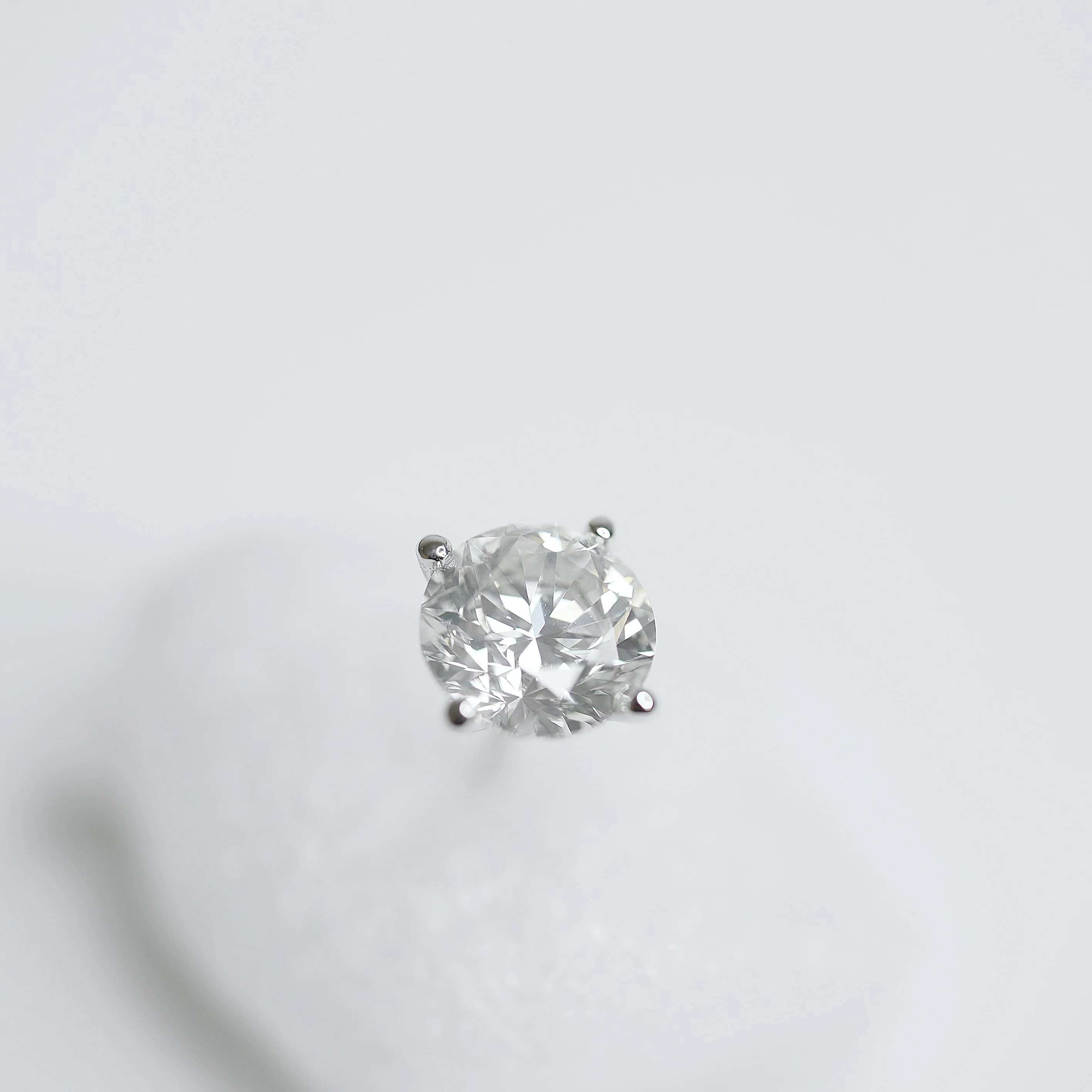 2.00ct  Diamond Earring +SI 2 Round Brilliant - Image 3