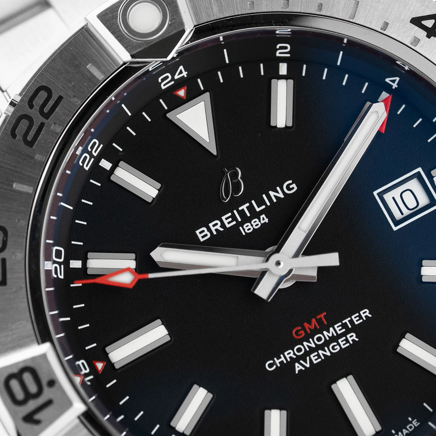 Avenger Automatic GMT 44mm Black Dial 2026 - A32320101B1A1 - Image 3