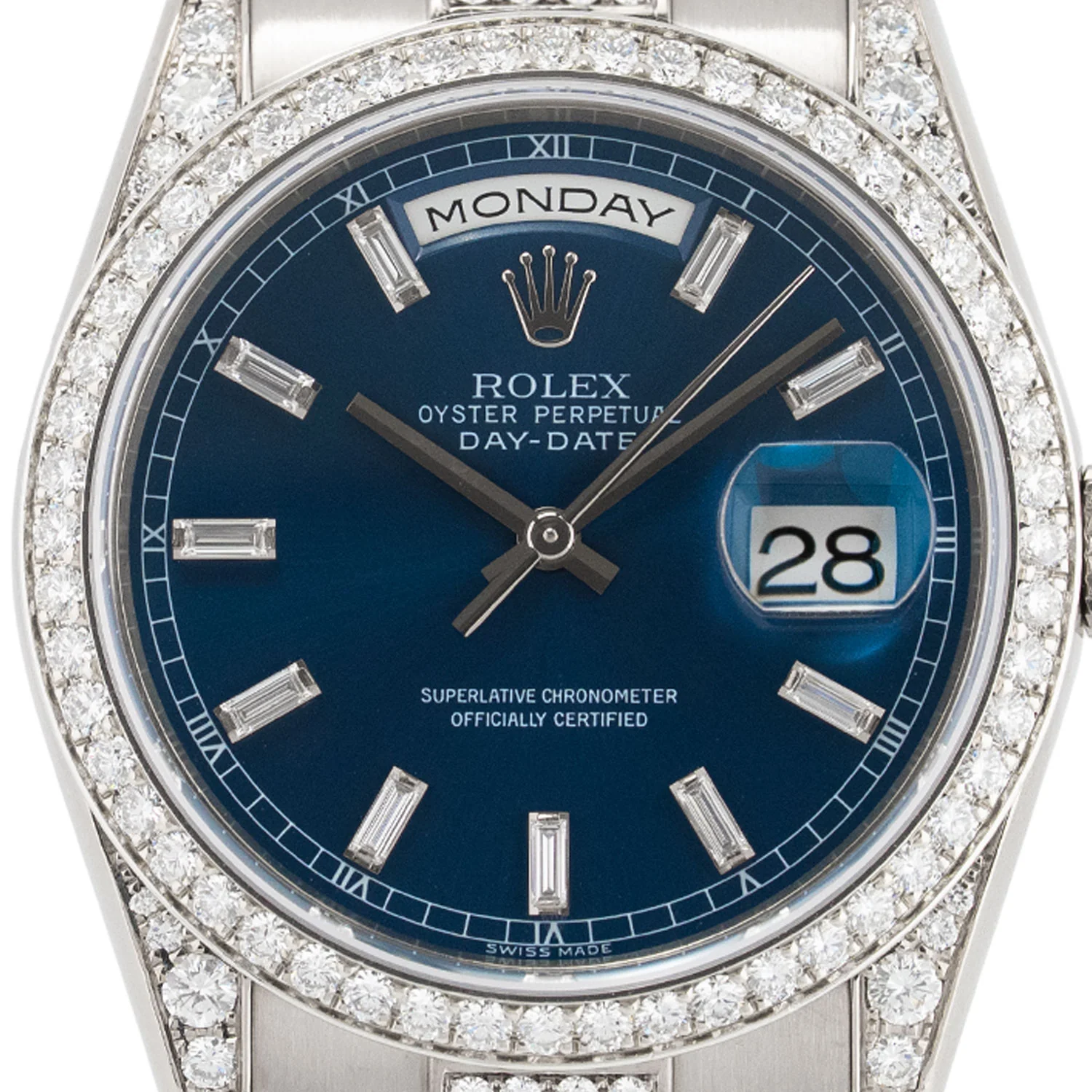 Day-Date 36mm Blue Dial Factory Diamond Setting White Gold - 118389 - Image 2