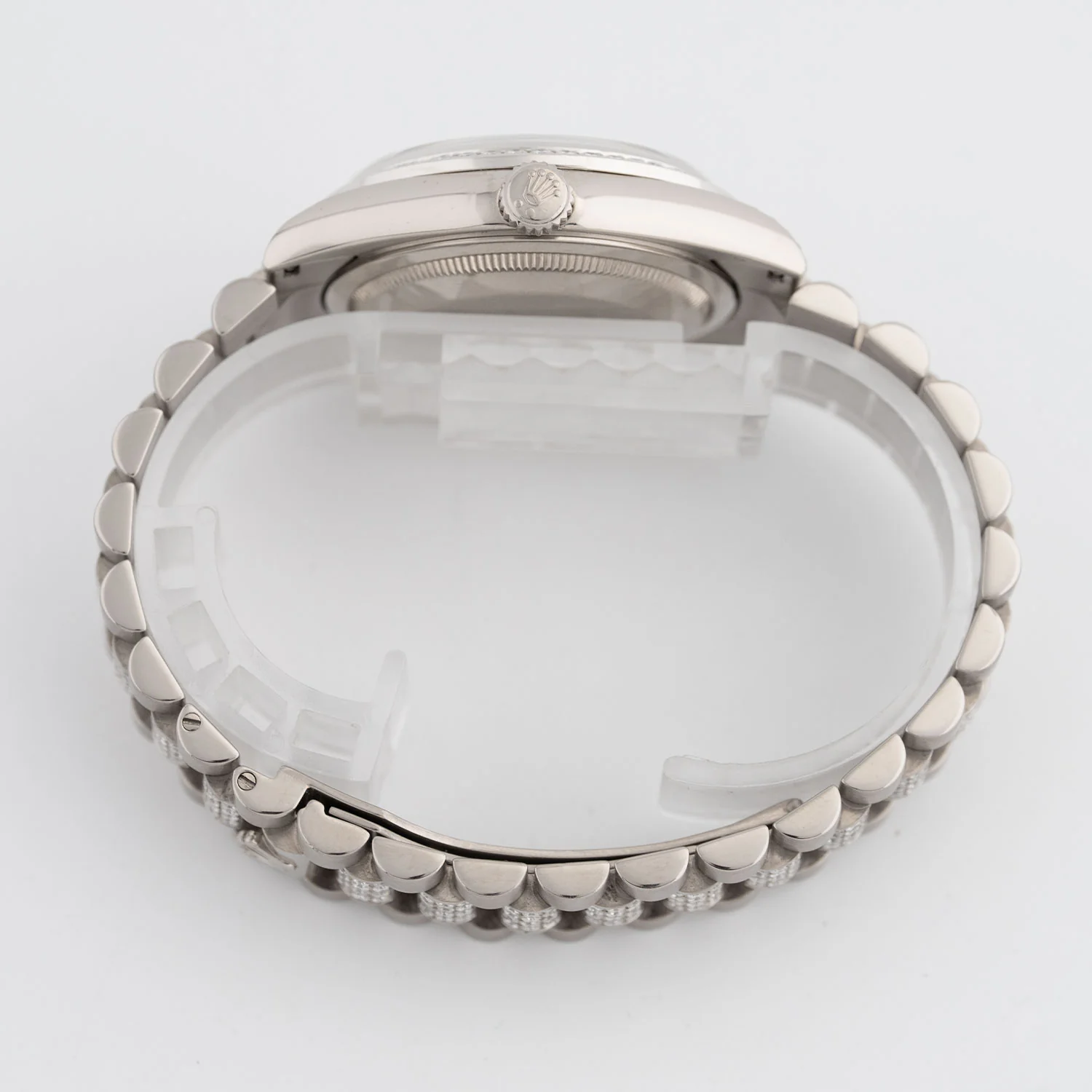 Day-Date 36mm Blue Dial Factory Diamond Setting White Gold - 118389 - Image 4