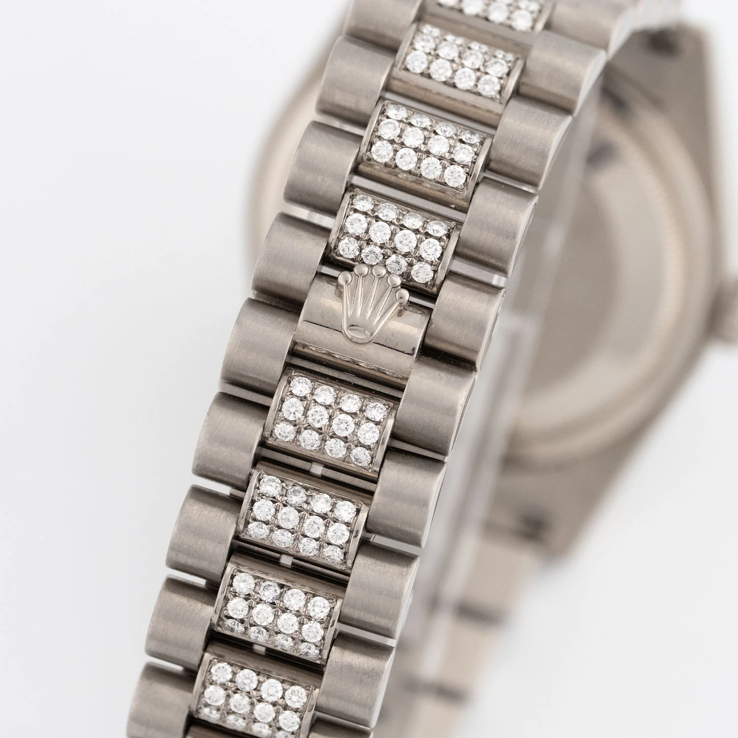 Day-Date 36mm Blue Dial Factory Diamond Setting White Gold - 118389 - Image 5