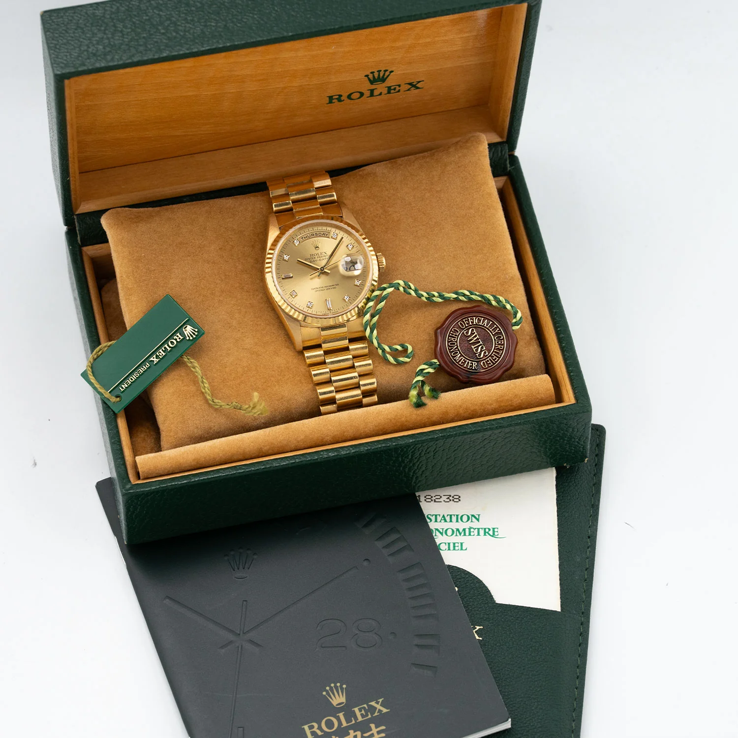 Day-Date Golden Factory Baguette Diamond Dial 1990 - 18238 - Image 6