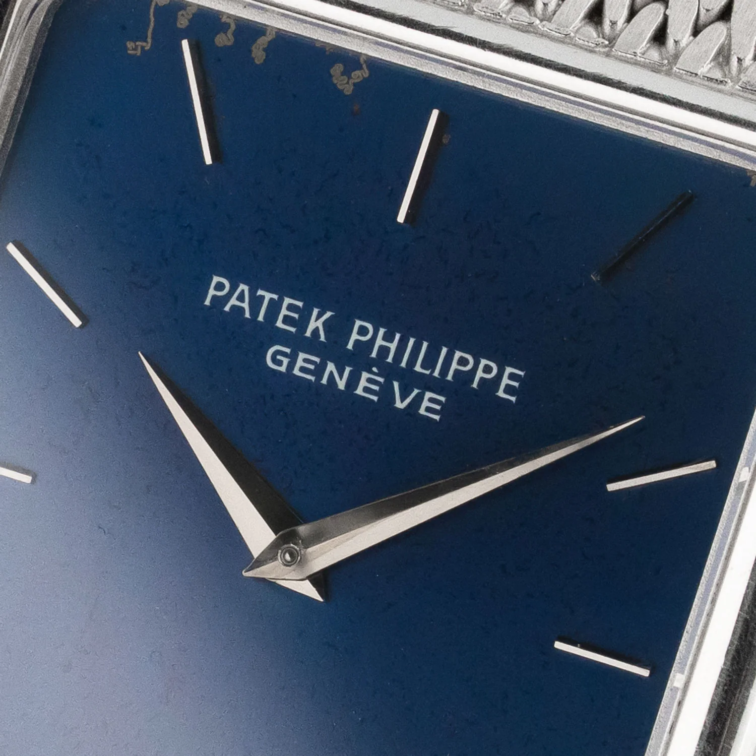 Rectangular White Gold Rare Blue Enamel Dial 1978 - 3599 - Image 4
