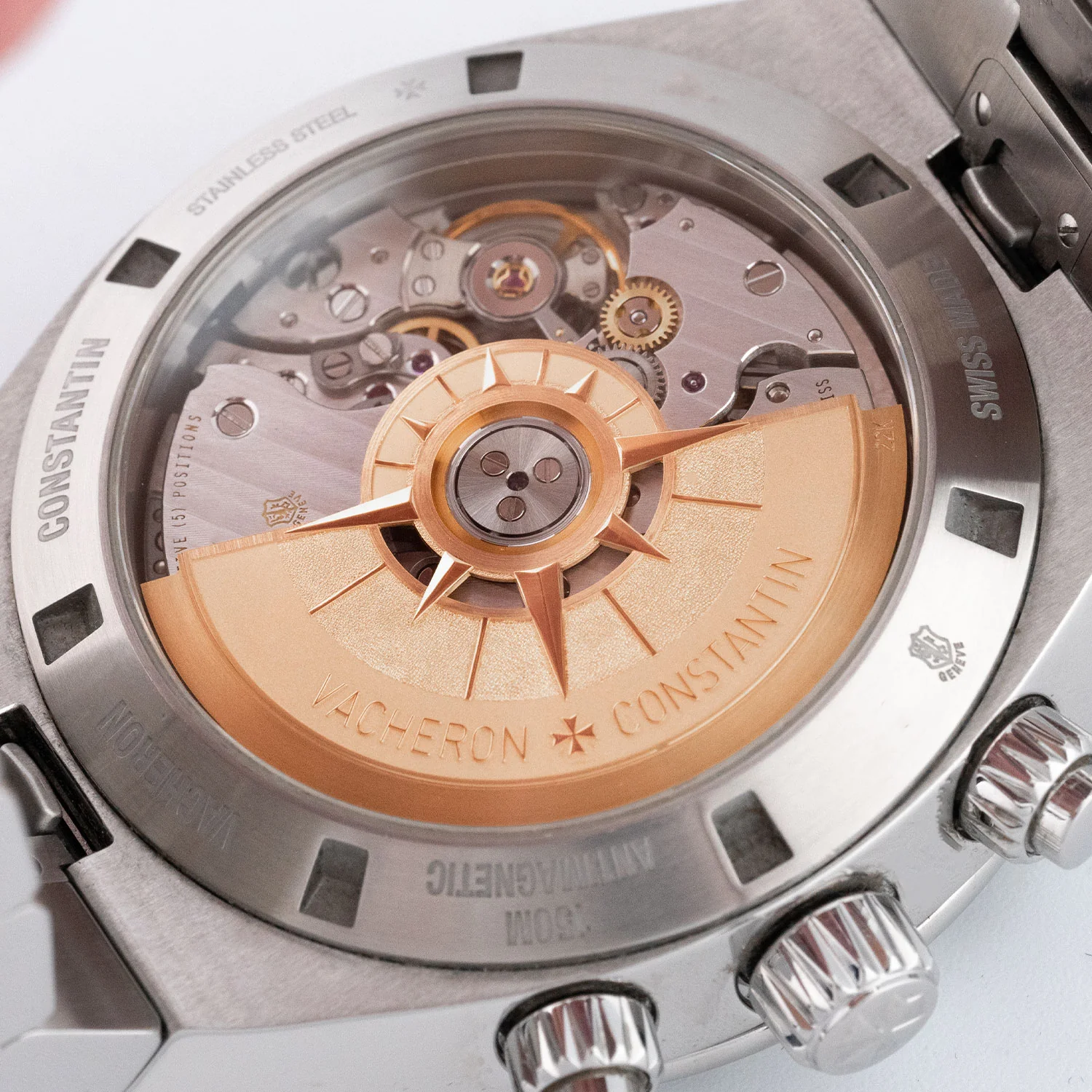 Overseas Chronograph 2017 - 5500V/110A-B148 - Image 4