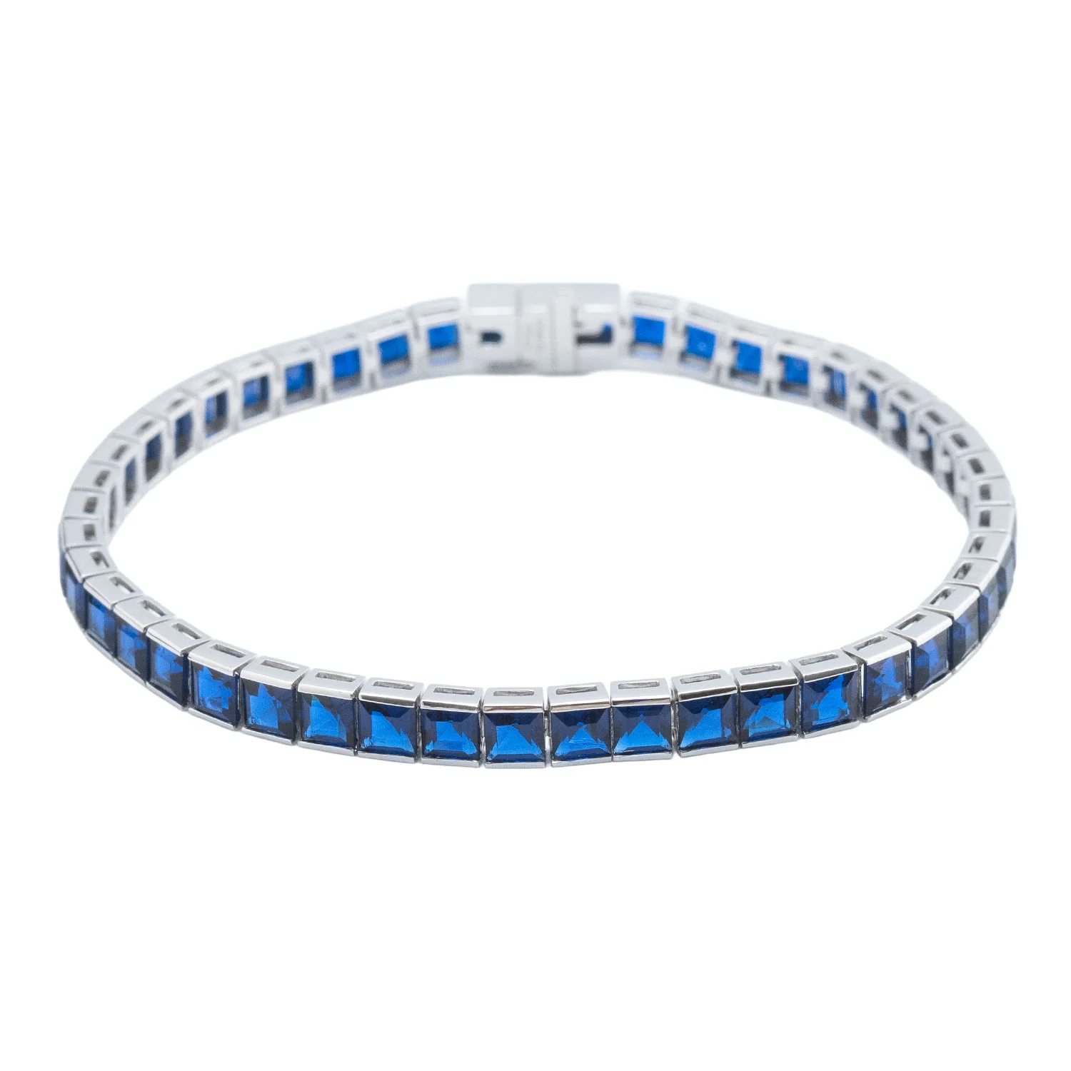 Tennis Bracelet Platinum with 10.989ct Blue Sapphires