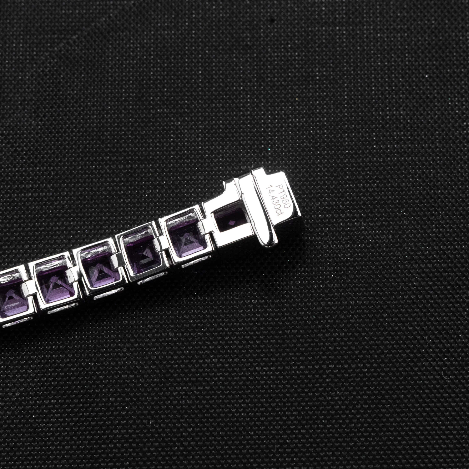 Tennis Bracelet Platinum with 15.345ct Pink Sapphires - Image 4