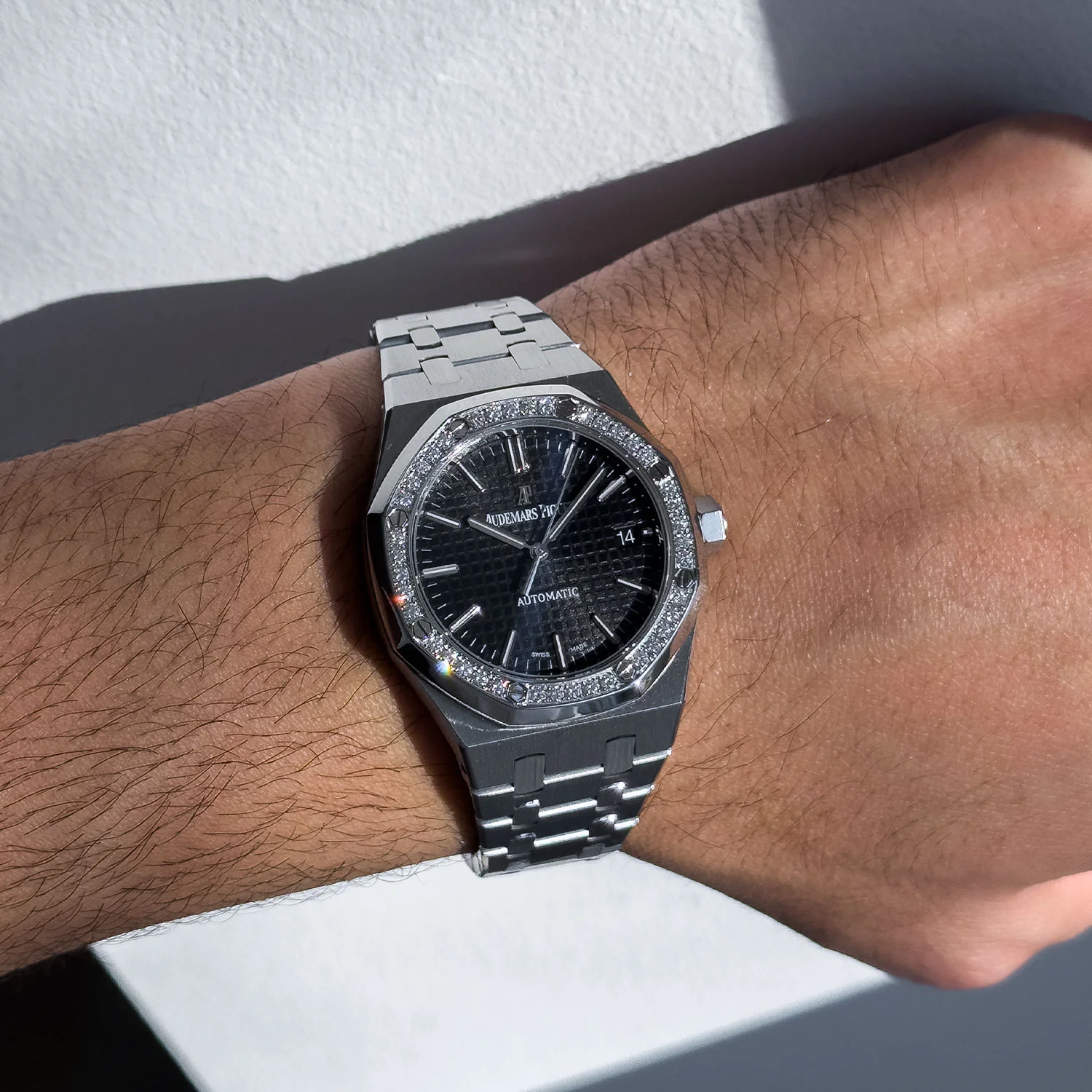 Royal Oak 37mm Factory Diamond Bezel Black Dial 2013 - 15451ST.ZZ.1256ST.01 - Image 7