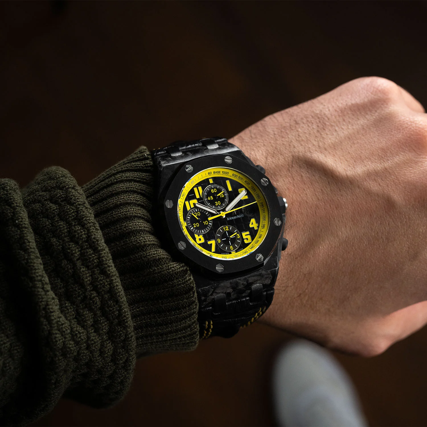 Royal Oak Offshore Chronograph Bumble Bee - 26176FO.OO.D101CR.02 - Image 6