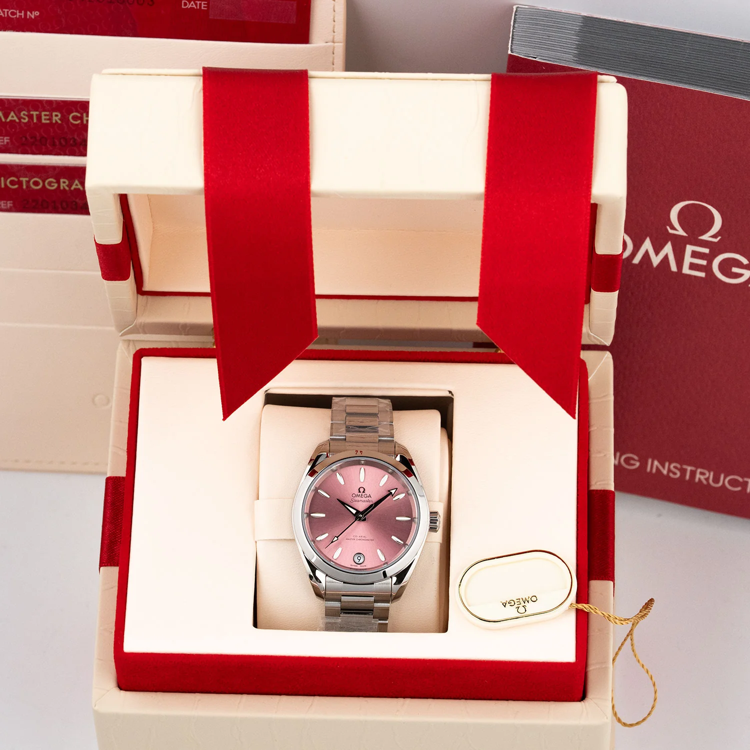 Seamaster Aqua Terra Pink Dial 34mm Unworn 2025 - 220.10.34.20.10.003 - Image 6