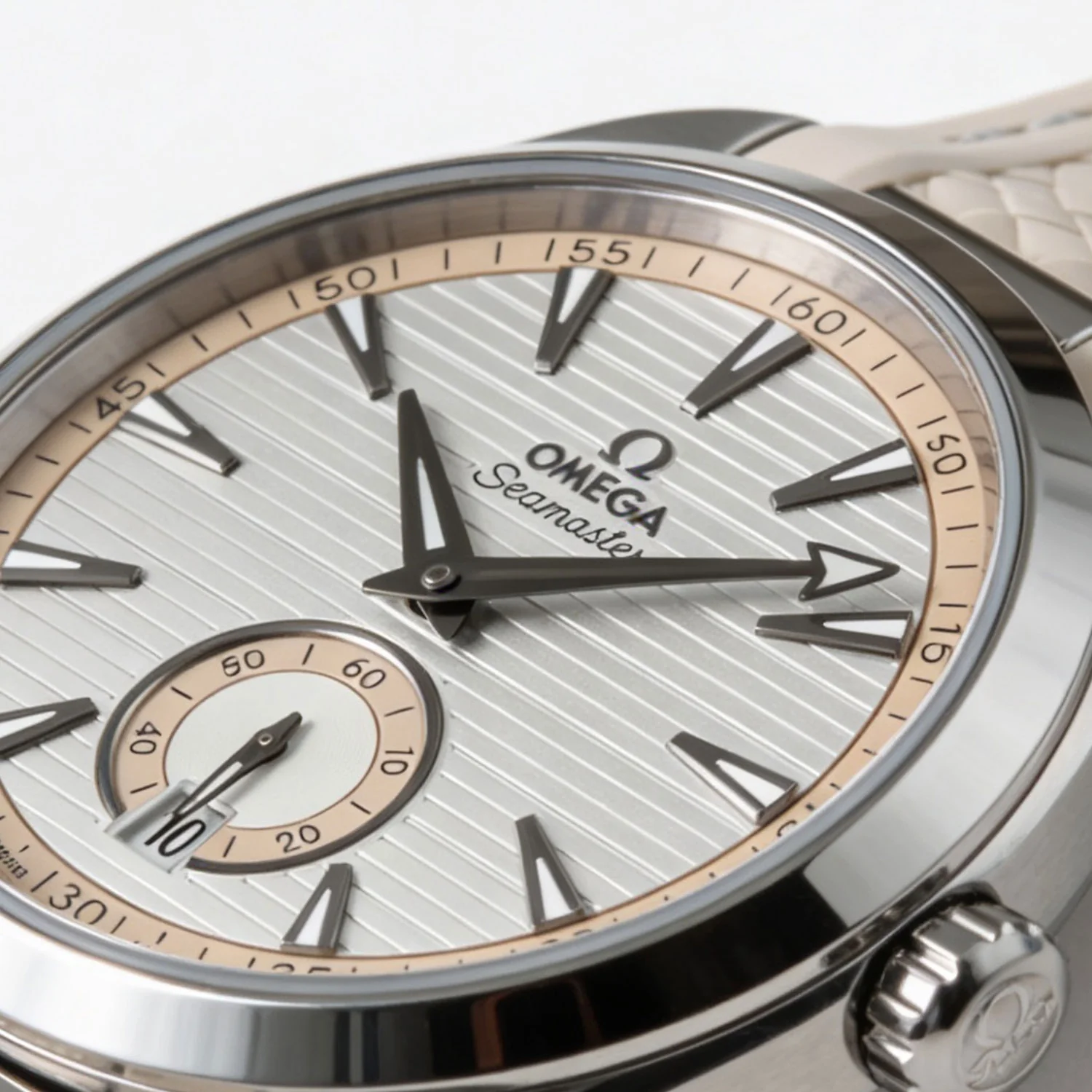 Seamaster Aqua Terra Small Seconds Silver Dial 2021 - 220.12.41.21.02.005 - Image 3