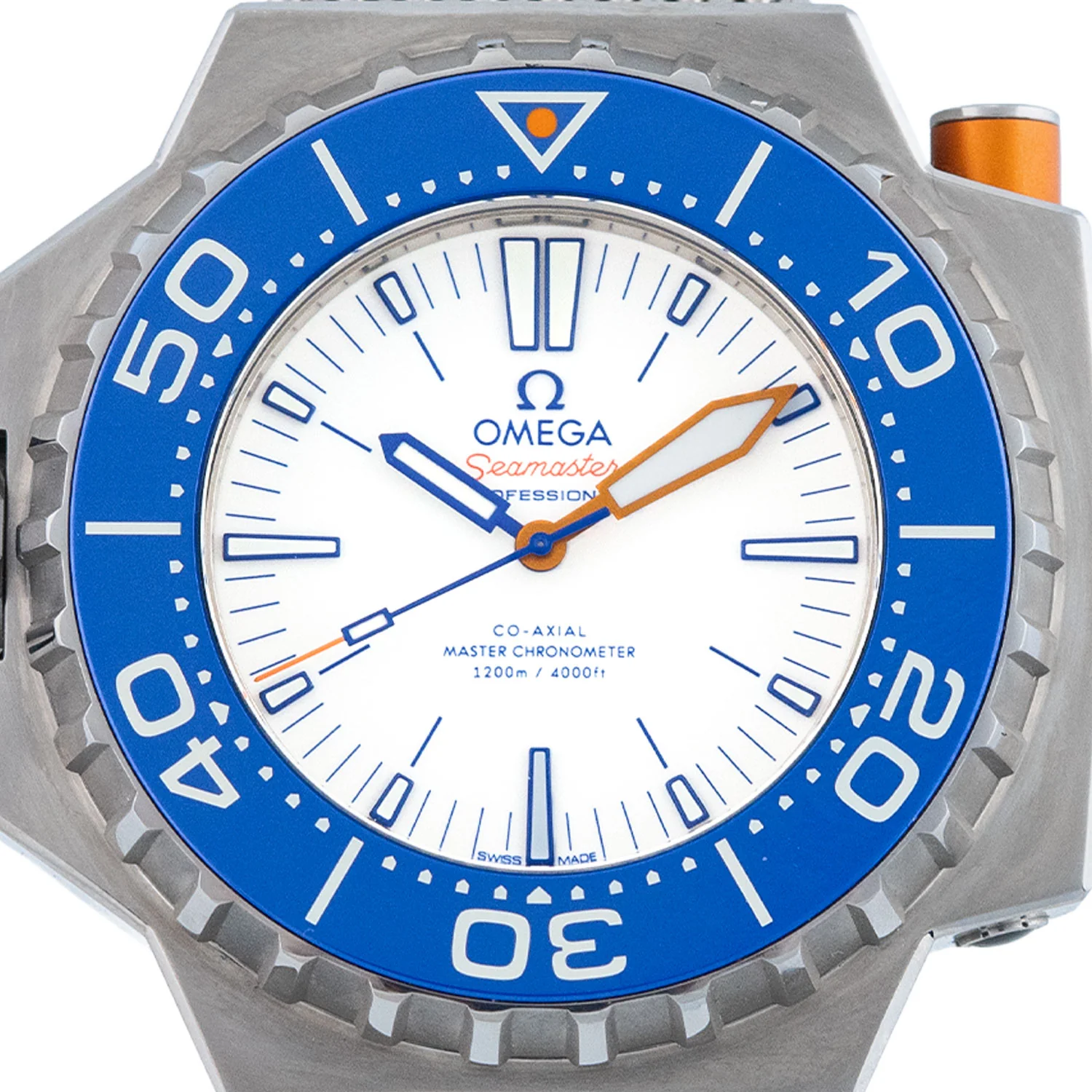 Seamaster PloProf 55x45mm Titanium 2022 - 227.90.55.21.04.001 - Image 2