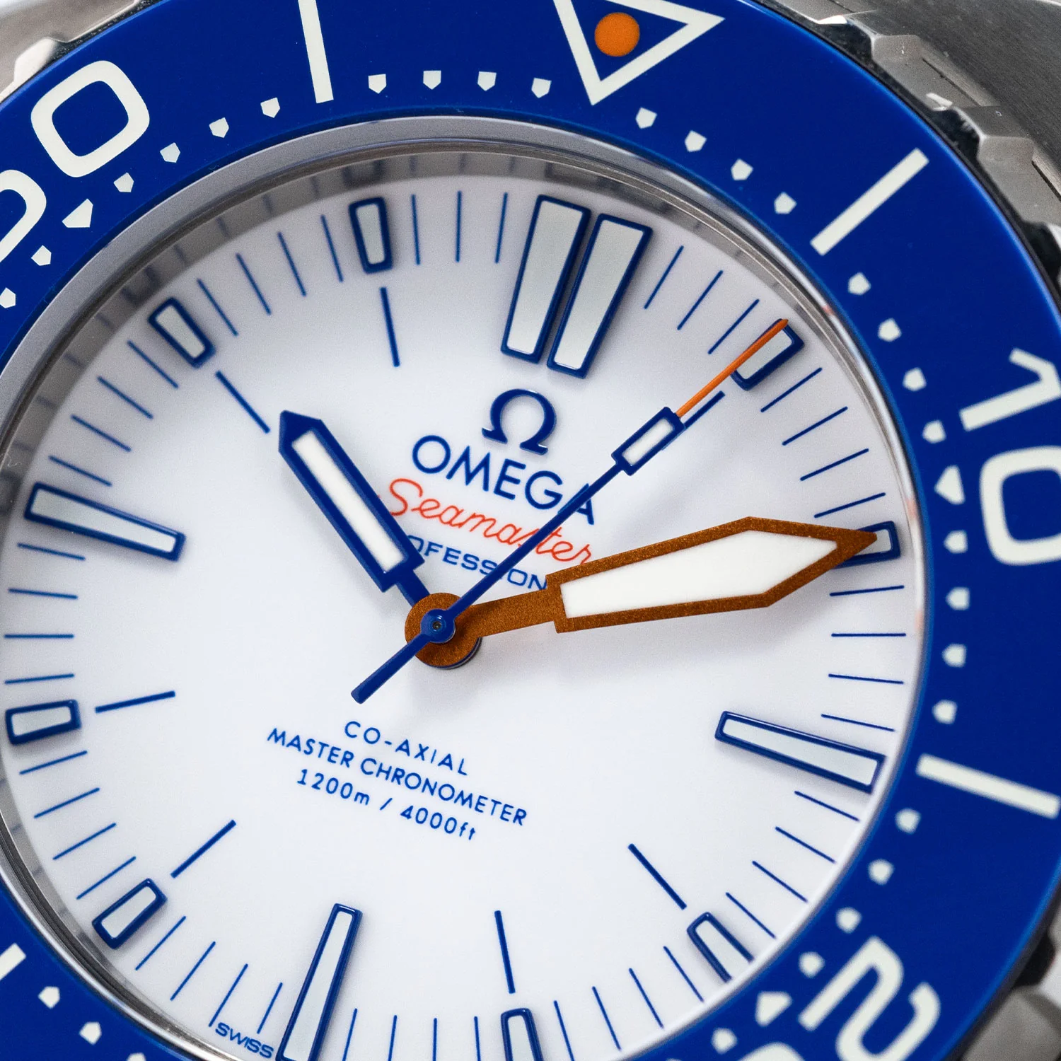 Seamaster PloProf 55x45mm Titanium 2022 - 227.90.55.21.04.001 - Image 3