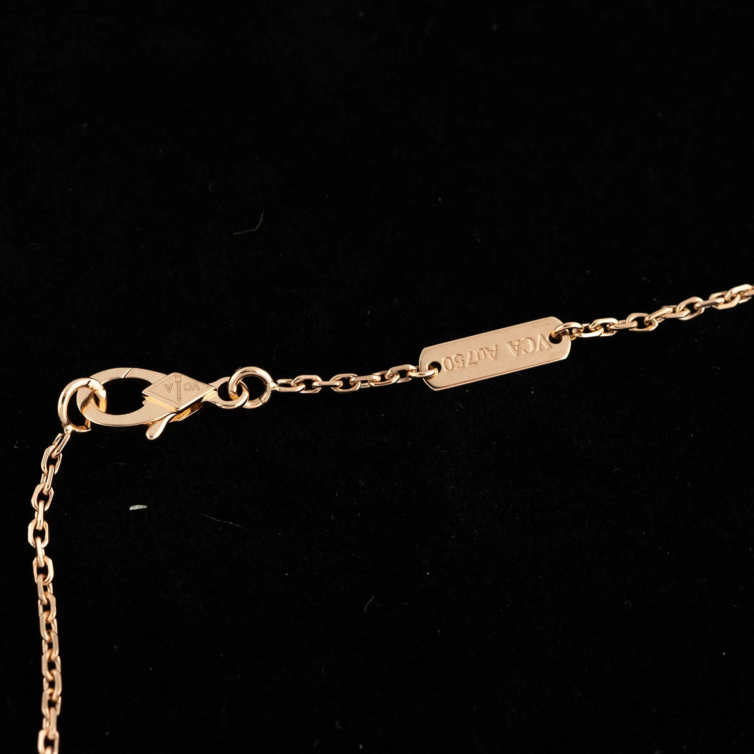 Vintage Alhambra Necklace Mother of Pearl - Image 4